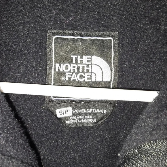 Black North Face Denali Jacket (Breast Cancer Awareness) Size Small - Picture 7 of 8